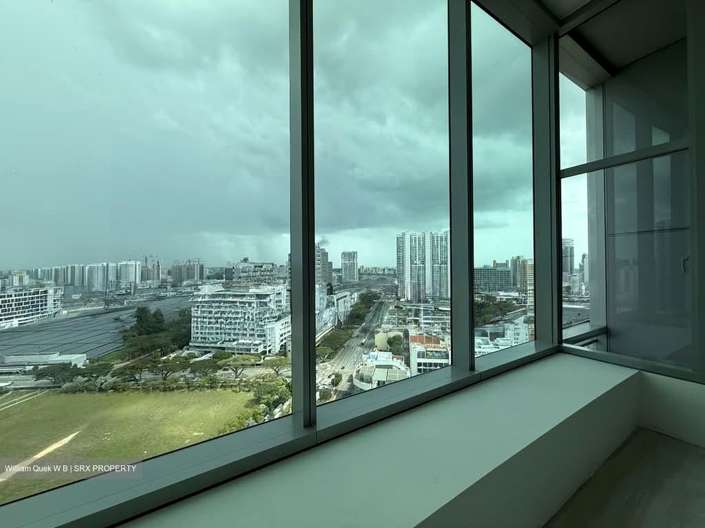 Arc 380 (D8), Office #532390571